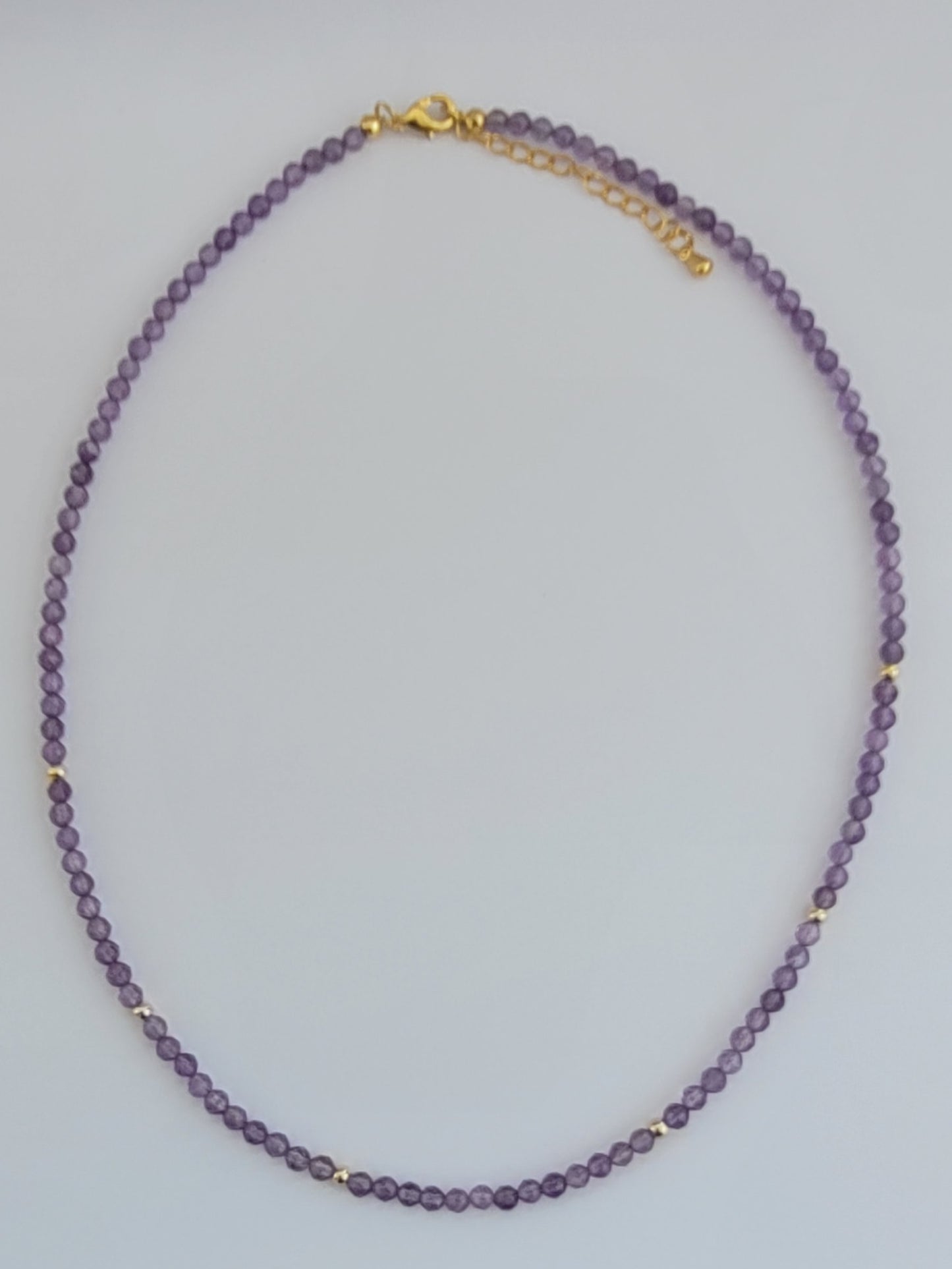 Collier en améthyste facettées et plaqué or