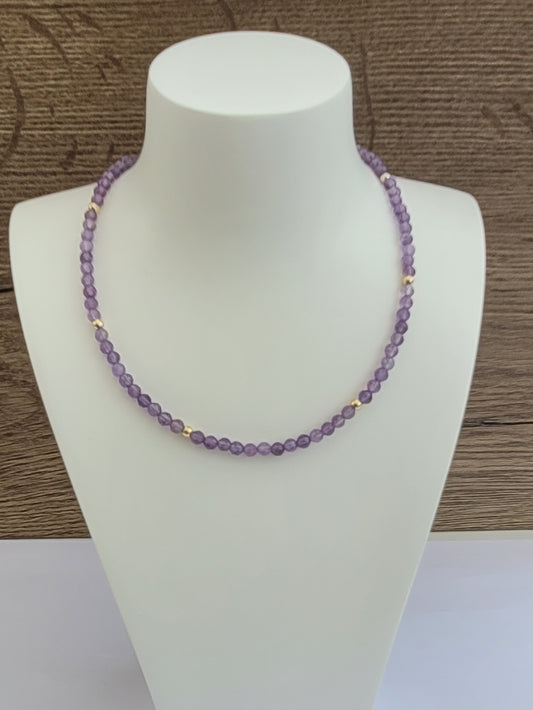 Collier en améthyste facettées et plaqué or