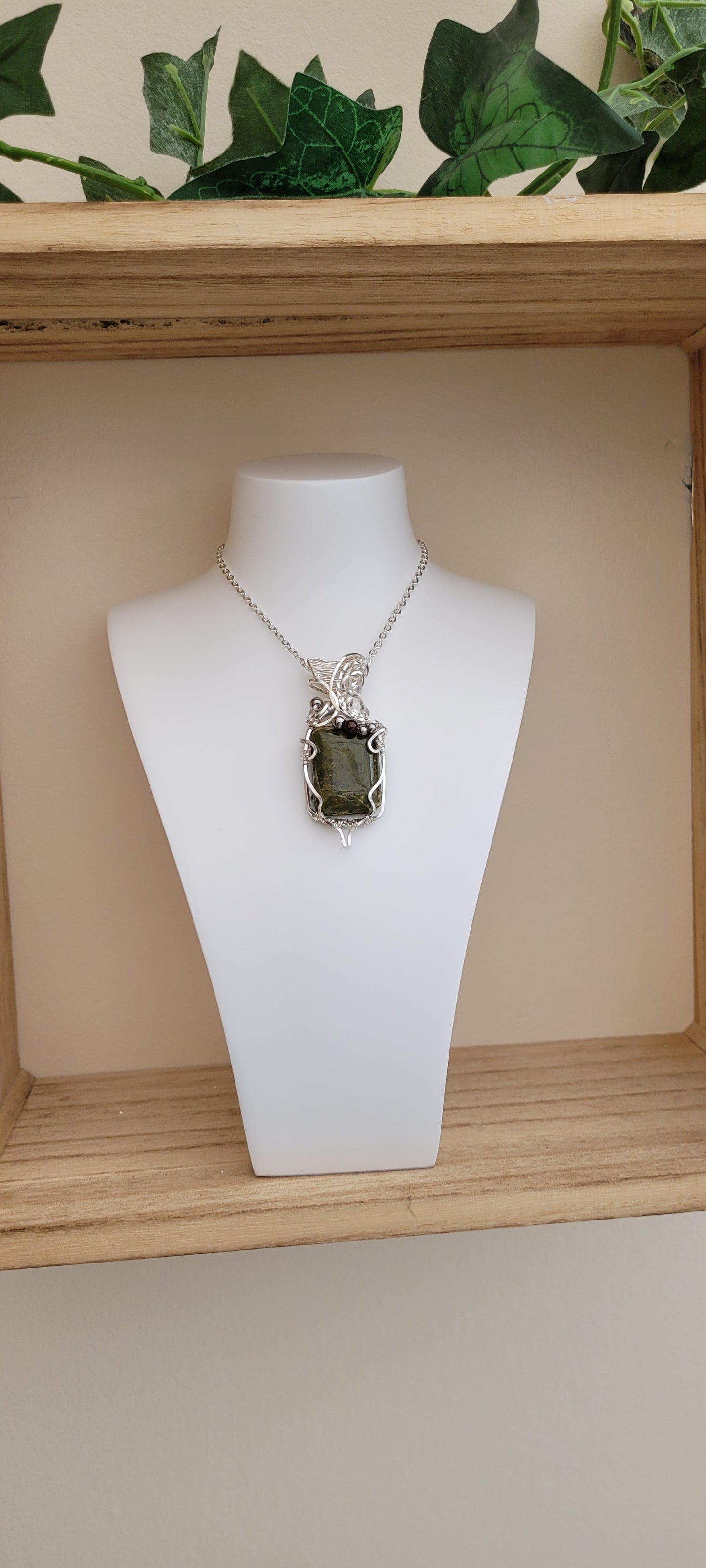 Pendentif en Unakite